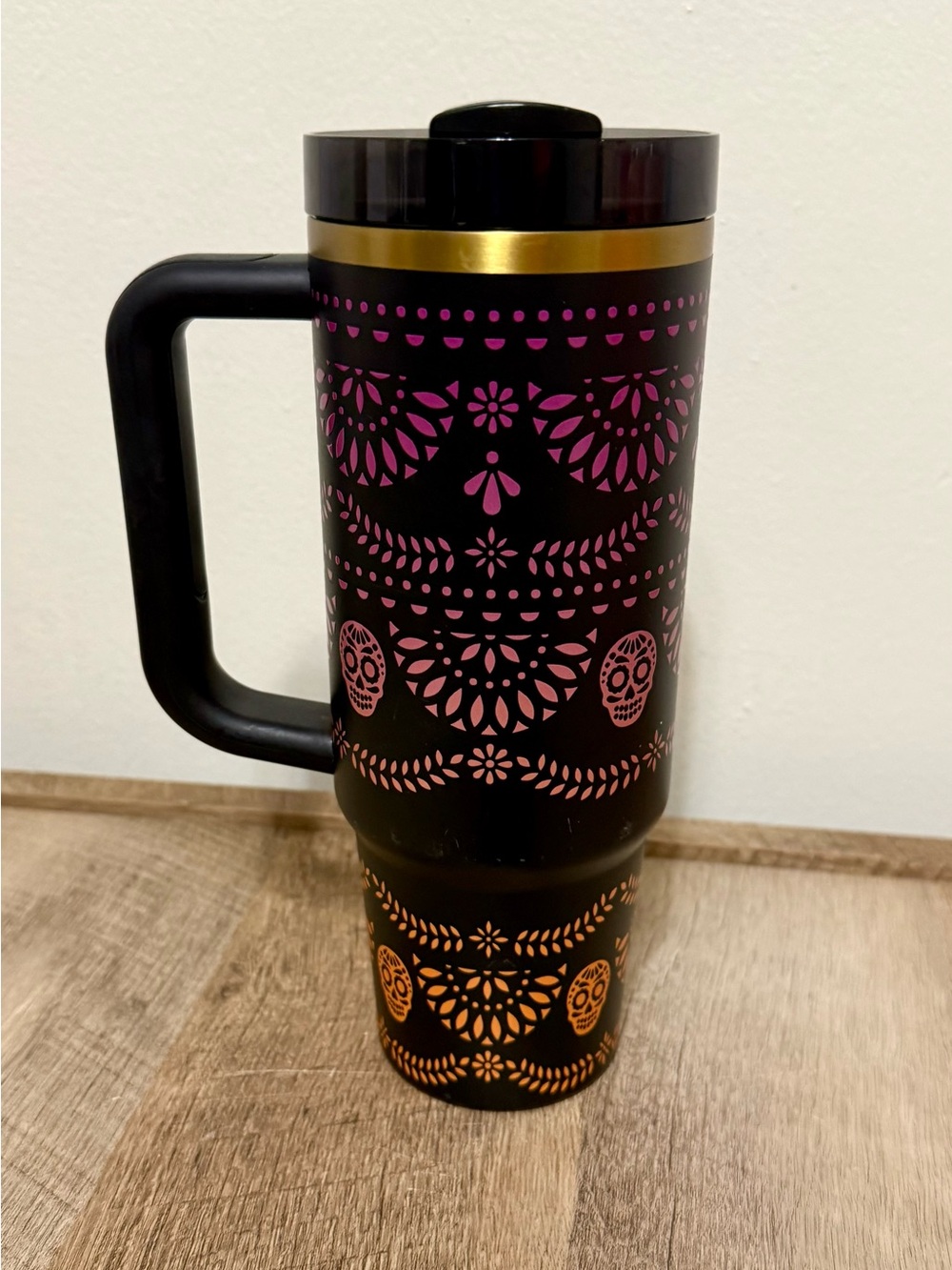 Stanley Dia De Los Muertos Tumbler Midnight Catrina 30 oz Quencher - Picture 2 of 3